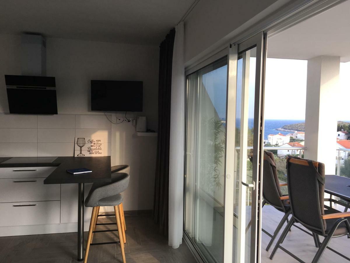 Ada Vis Apartments Exterior photo